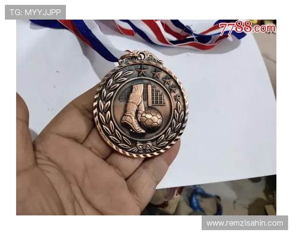 凯发足球官网的客户服务团队全天候在线为用户提供专业的咨询与帮助 凯发足球官网的客户服务团队全天候在线为用户提供专业的咨询与帮助